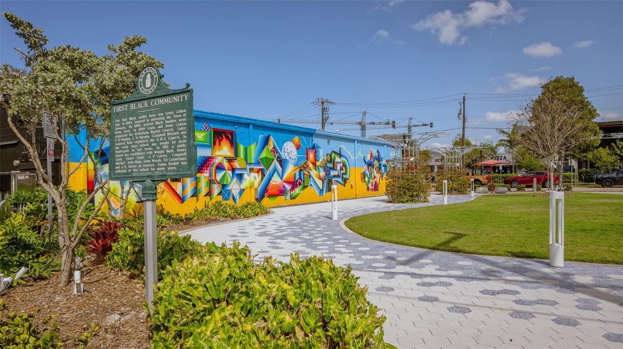 445 N Orange Avenue, Unit 306, Sarasota, FL 34236 Photo