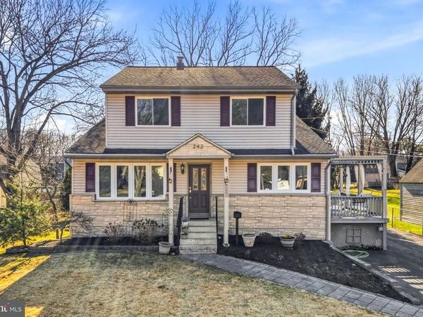 242 CENTER STREET , MOORESTOWN, NJ 08057