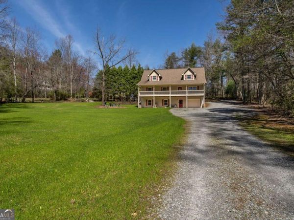 80 Pine Grove Drive, Blue Ridge, GA 30513