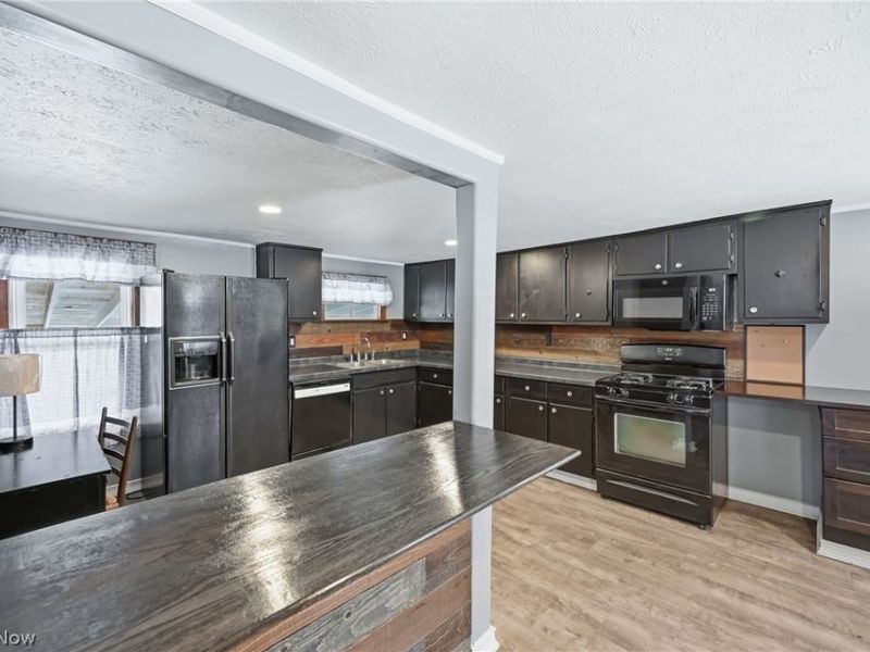 4136 State Route 7, Burghill, OH 44404 Photo 5