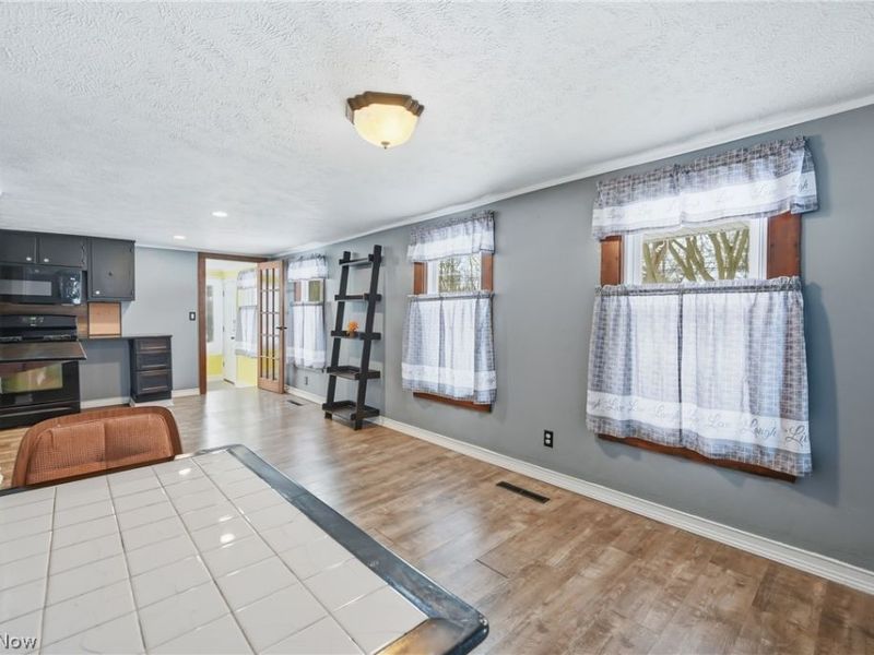 4136 State Route 7, Burghill, OH 44404 Photo 8