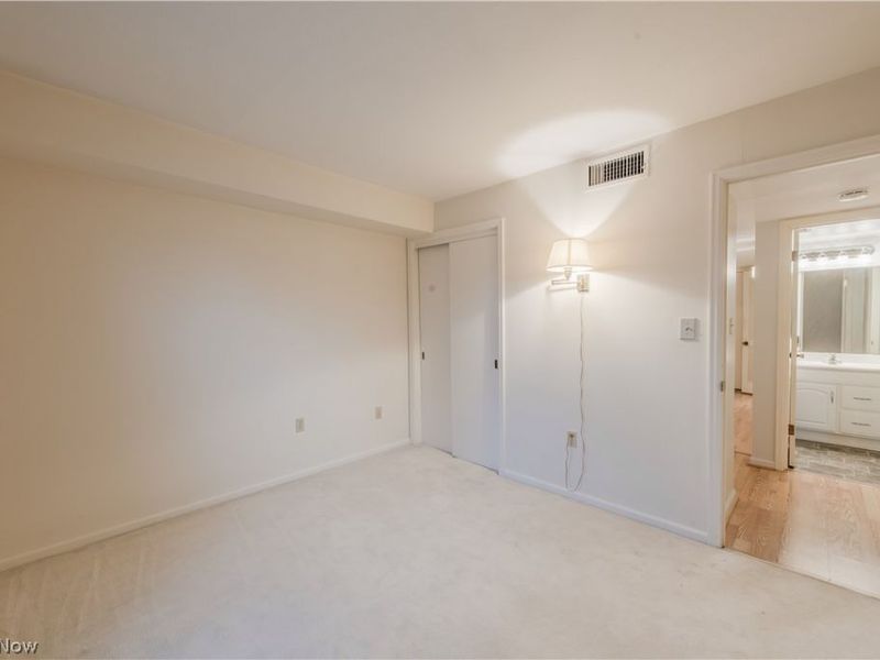 22701 Center Ridge Road, Unit 207, Rocky River, OH 44116 Photo 20