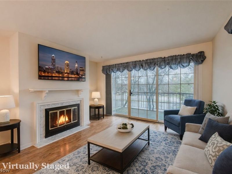 22701 Center Ridge Road, Unit 207, Rocky River, OH 44116 Photo 3