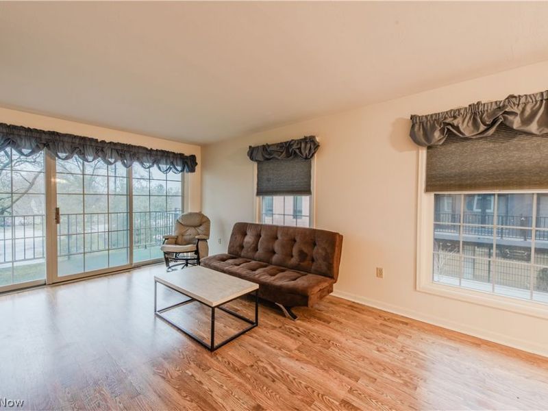 22701 Center Ridge Road, Unit 207, Rocky River, OH 44116 Photo 6