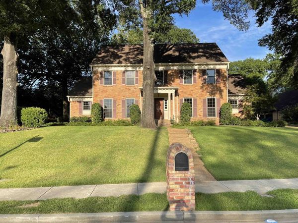 2960 S GERMANTOWN RD, Germantown, TN 38138