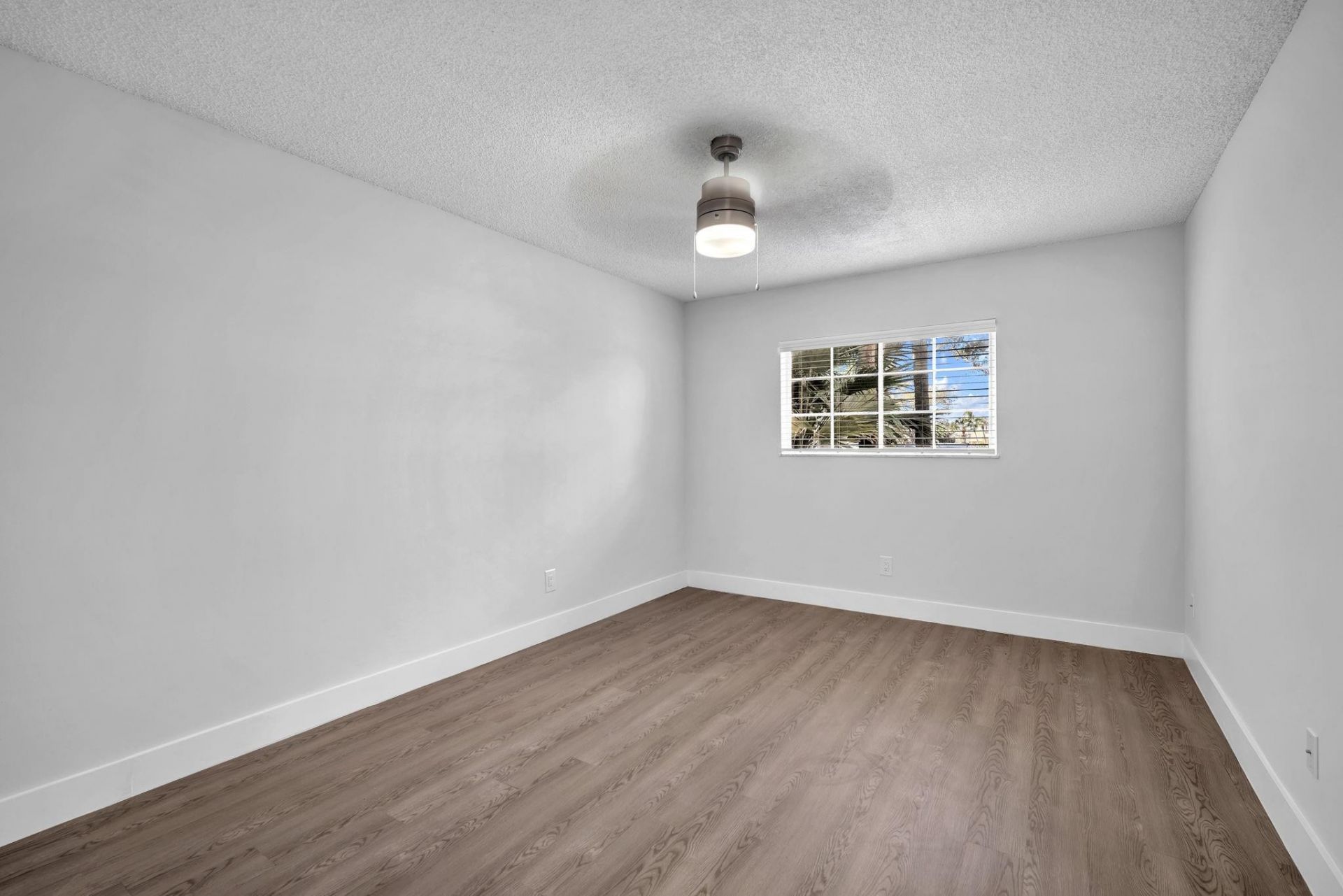 4200 Community Drive, West Palm Beach, FL 33409 Photo