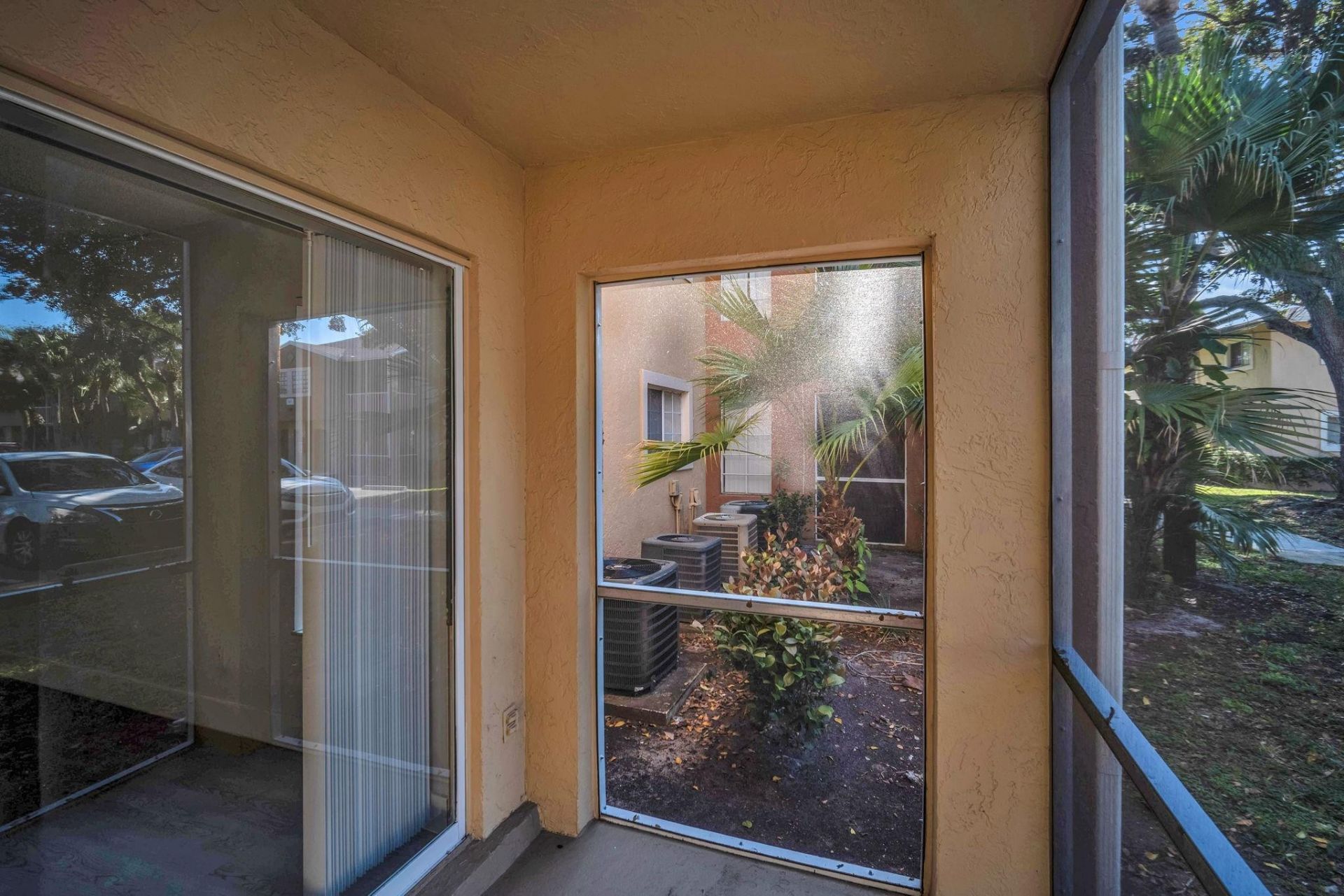 4200 Community Drive, West Palm Beach, FL 33409 Photo