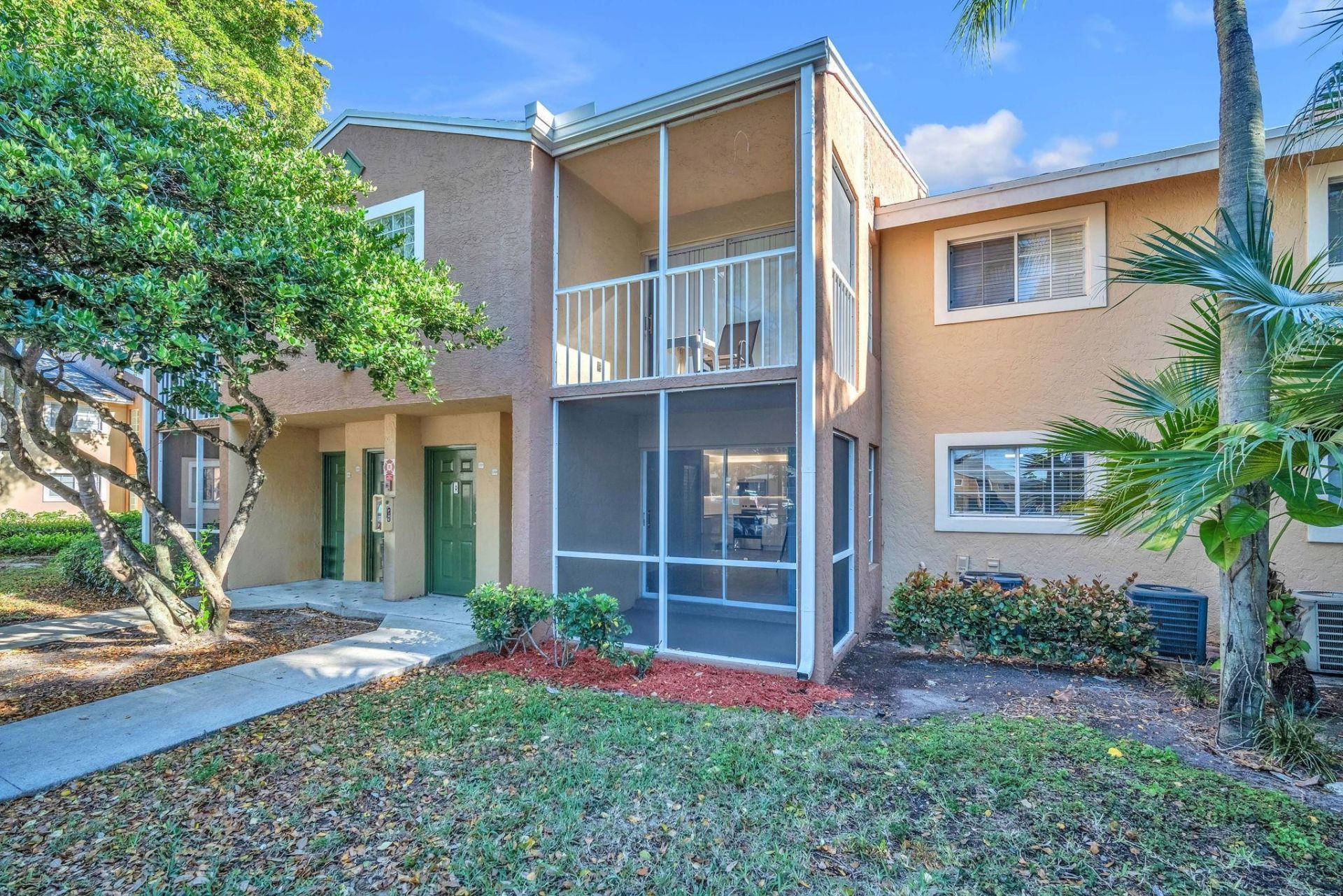 4200 Community Drive, West Palm Beach, FL 33409 Photo