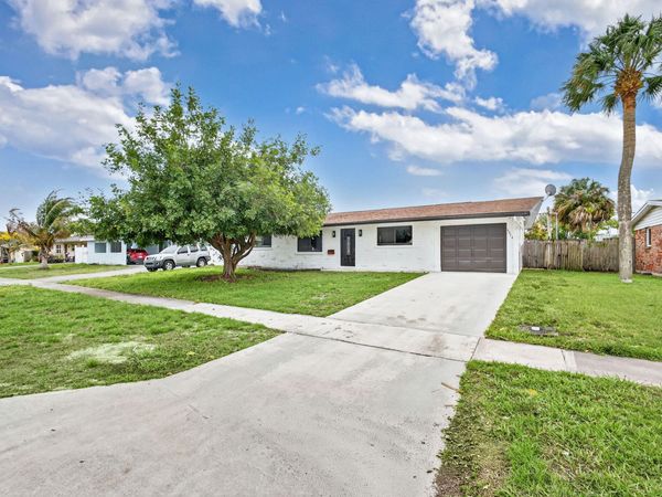 3374 Florida Boulevard, Palm Beach Gardens, FL 33410