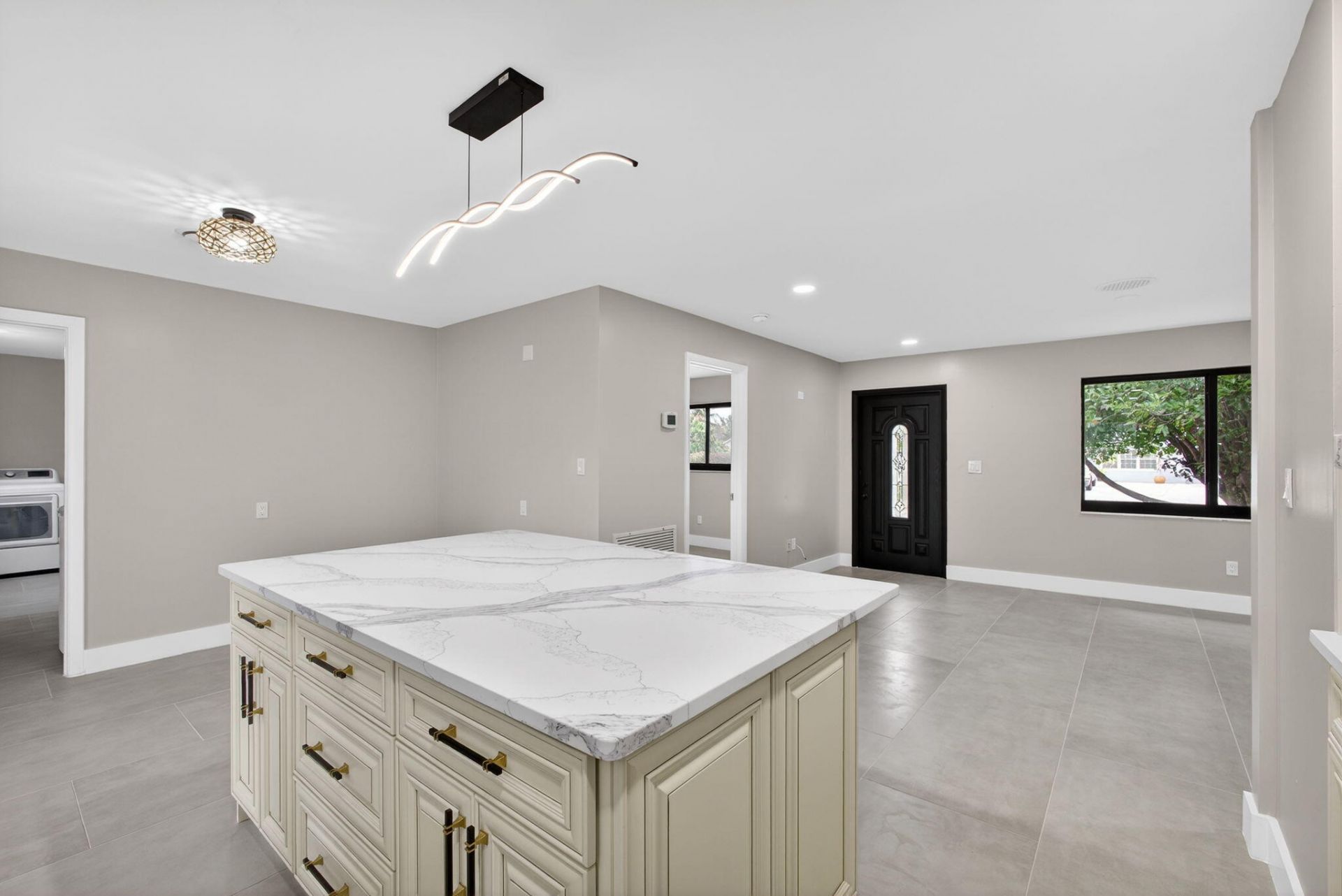 3374 Florida Boulevard, Palm Beach Gardens, FL 33410 Photo