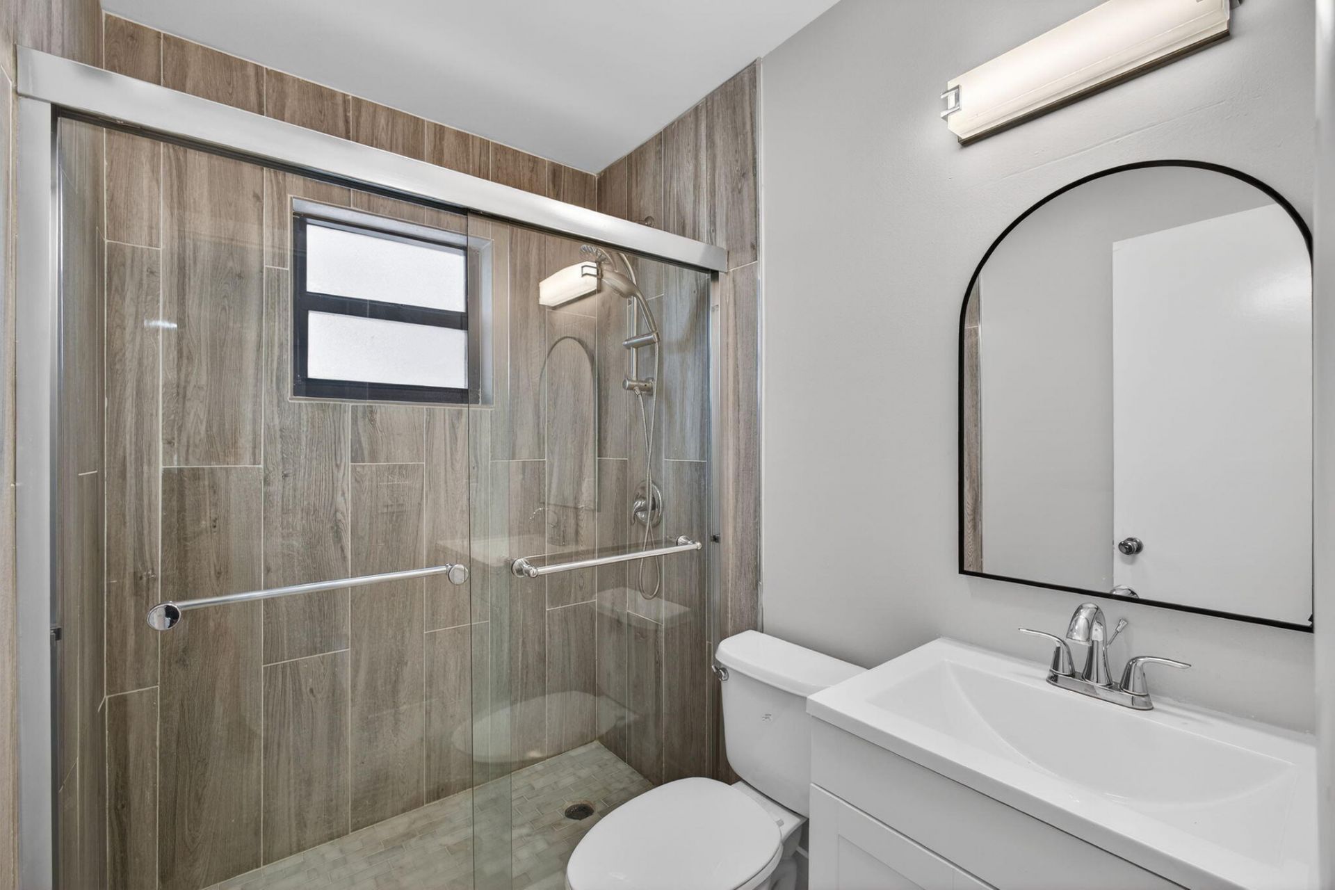 3374 Florida Boulevard, Palm Beach Gardens, FL 33410 Photo