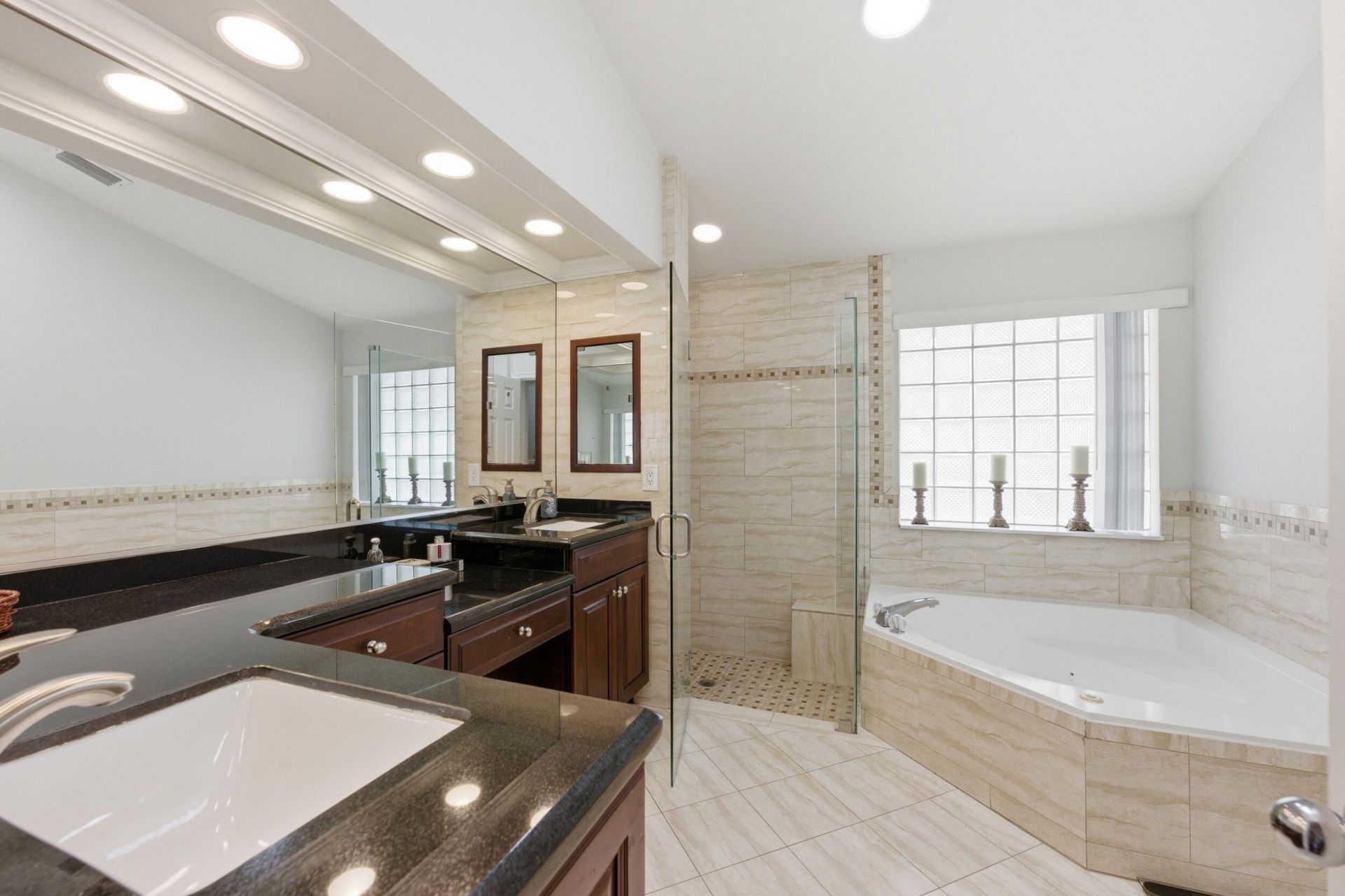 5022 NW 100th Terrace, Coral Springs, FL 33076 Photo