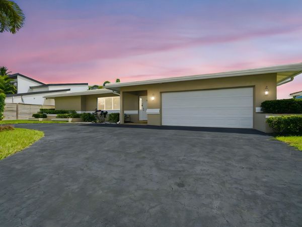 47 Fort Royal Island, Fort Lauderdale, FL 33308