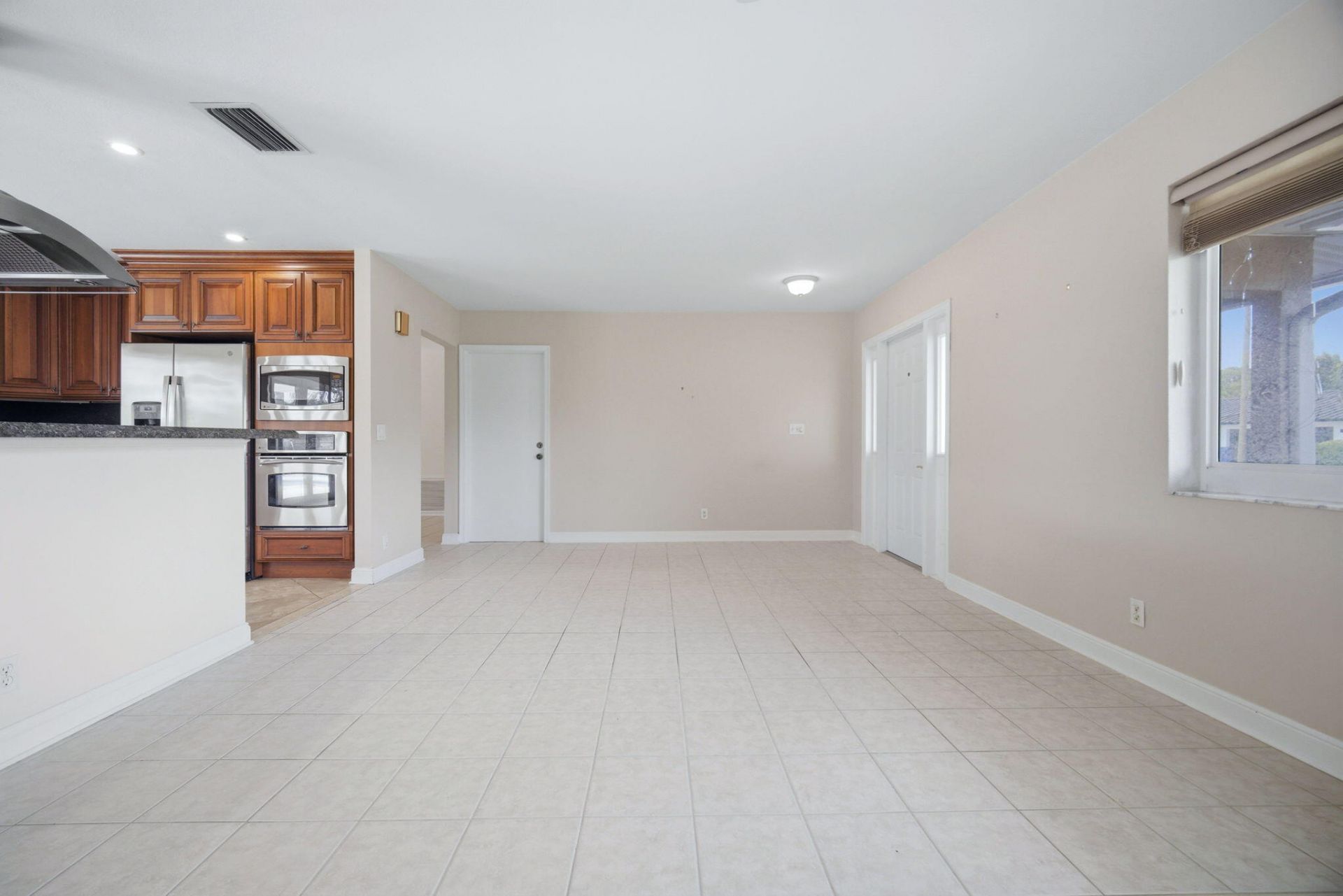 47 Fort Royal Island, Fort Lauderdale, FL 33308 Photo