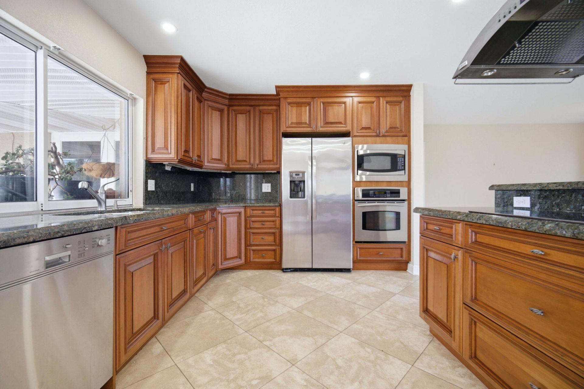 47 Fort Royal Island, Fort Lauderdale, FL 33308 Photo