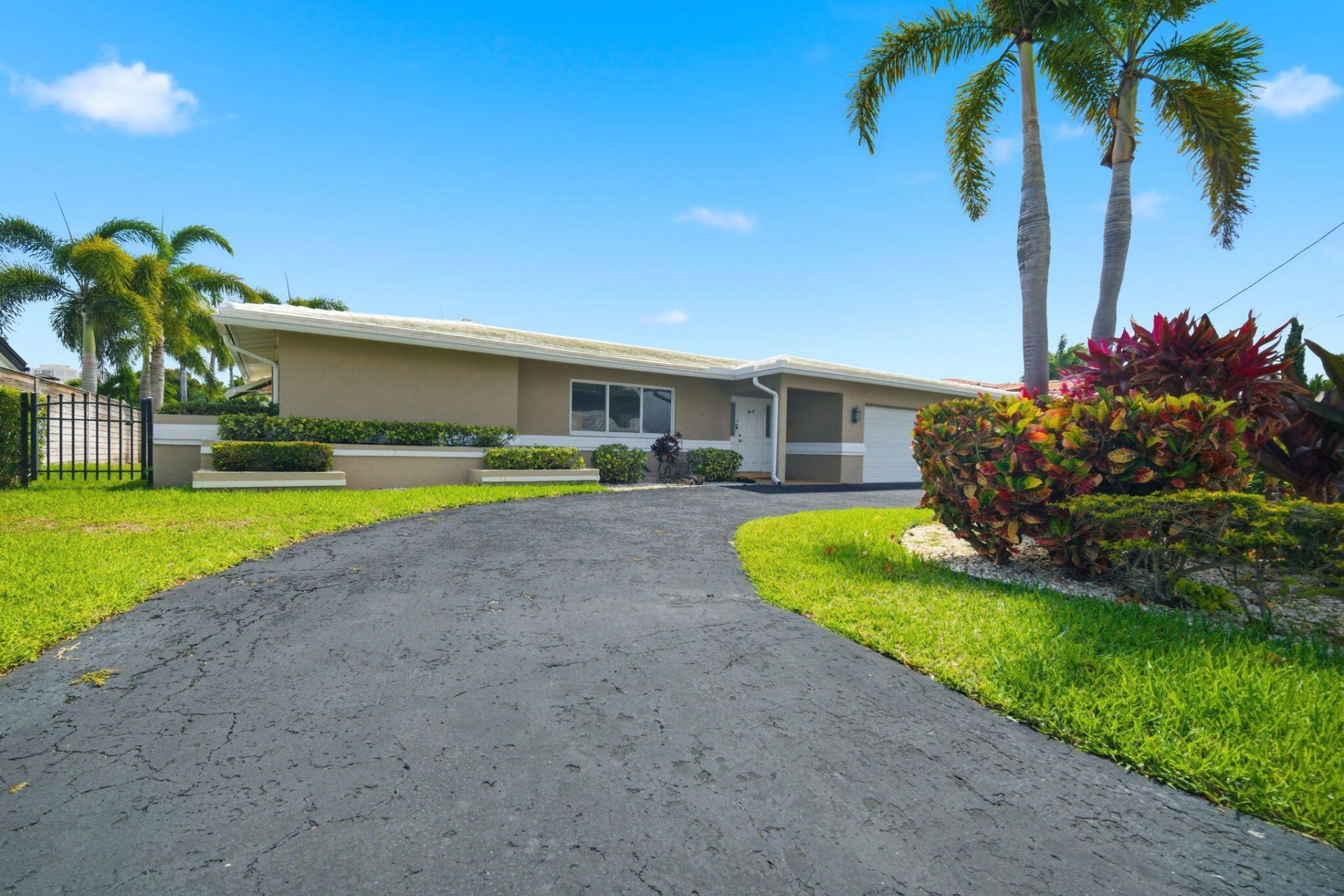 47 Fort Royal Island, Fort Lauderdale, FL 33308 Photo