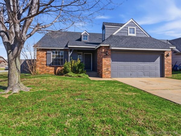 3604 E Aurora Street , Broken Arrow, OK 74014