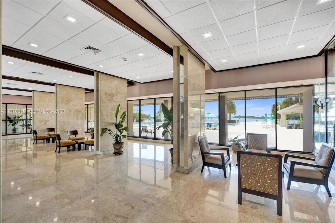 300 Bayview Dr , Unit 205, Sunny Isles Beach, FL 33160 Photo