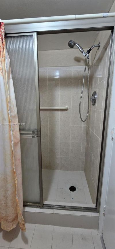 7400 Miami Lakes Dr , Unit D305, Miami Lakes, FL 33014 Photo