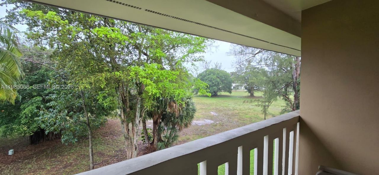 7400 Miami Lakes Dr , Unit D305, Miami Lakes, FL 33014 Photo