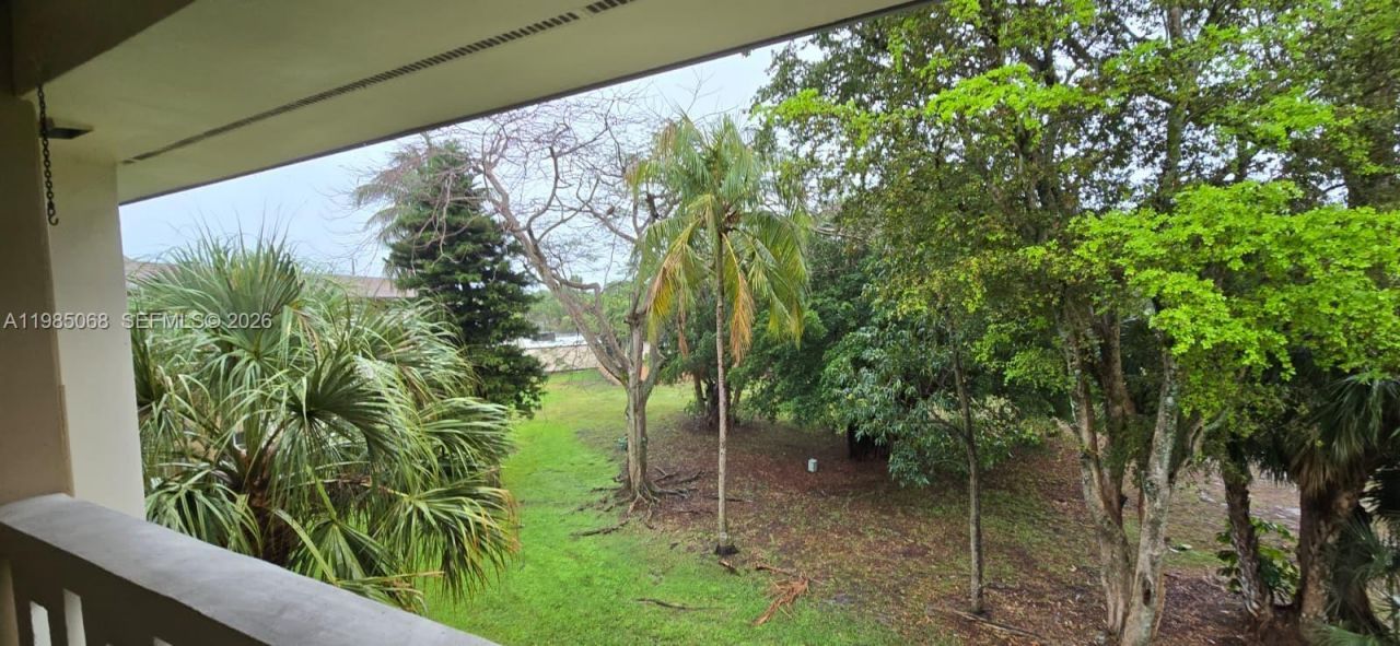 7400 Miami Lakes Dr , Unit D305, Miami Lakes, FL 33014 Photo