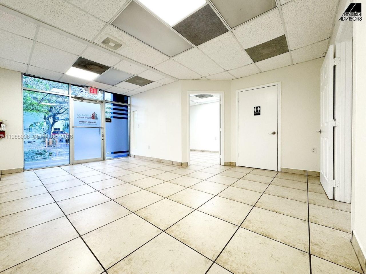 5755 NW 151st St , Miami Lakes, FL 33014 Photo