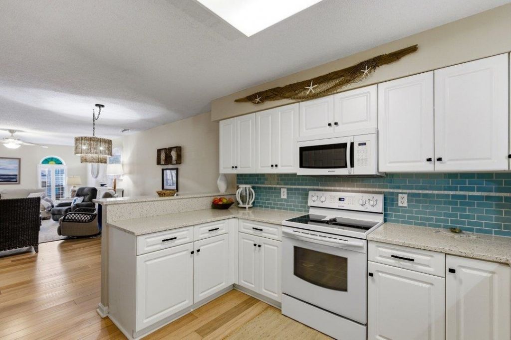 1442 Baldwin Ct. Photo 8