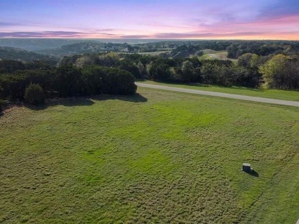 8213 Fullerton Drive , Cleburne, TX 76033