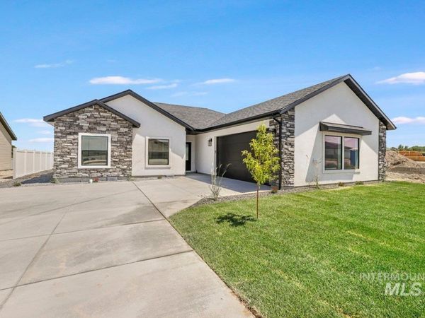 961 Gregory Way, Twin Falls, ID 83301