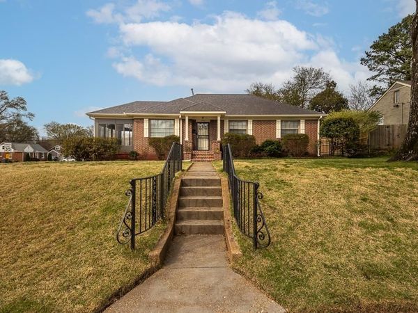 3754 N MONTCLAIR DR, Memphis, TN 38111