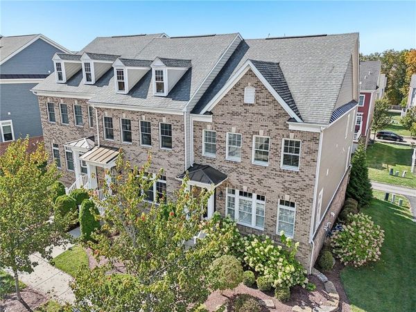 228 Venango Trail, Mars, PA 16046