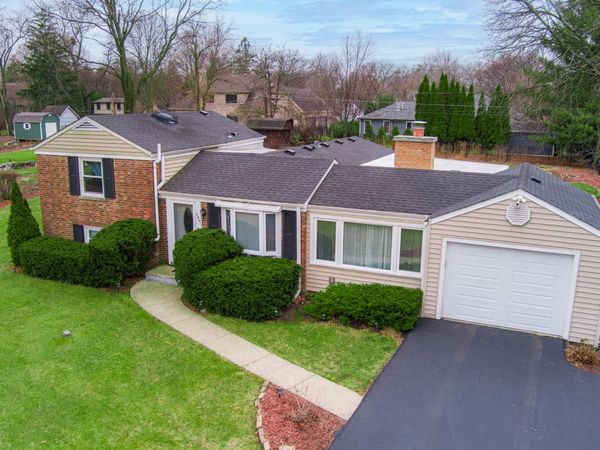 206 Elm Street , Prospect Heights, IL 60070