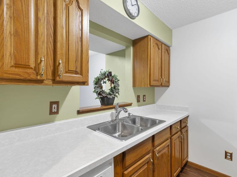 7403 Kirkdale Drive , Unit 2B, Blacklick, OH 43004 Photo 24