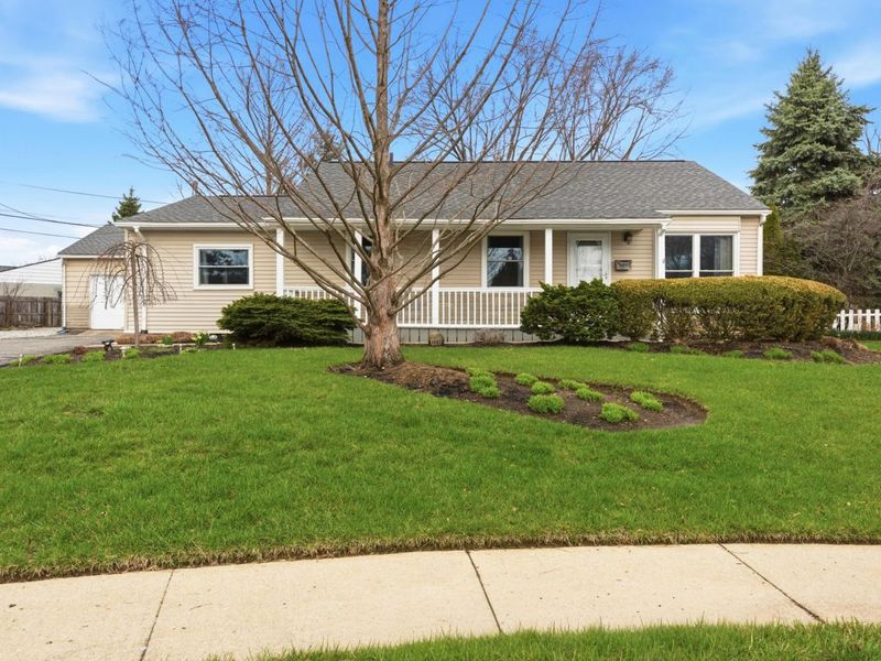 4842 Midlane Drive, Hilliard, OH 43026 Photo 1