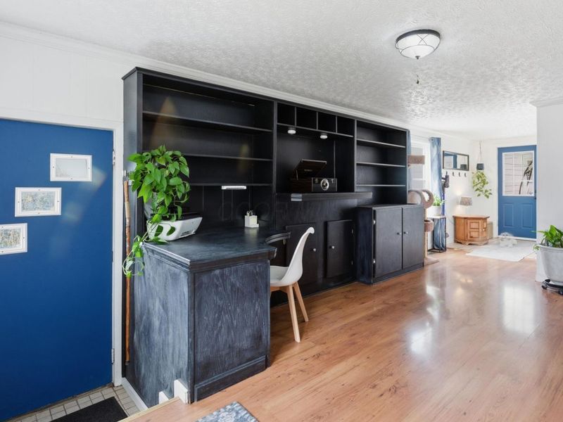 4842 Midlane Drive, Hilliard, OH 43026 Photo 10