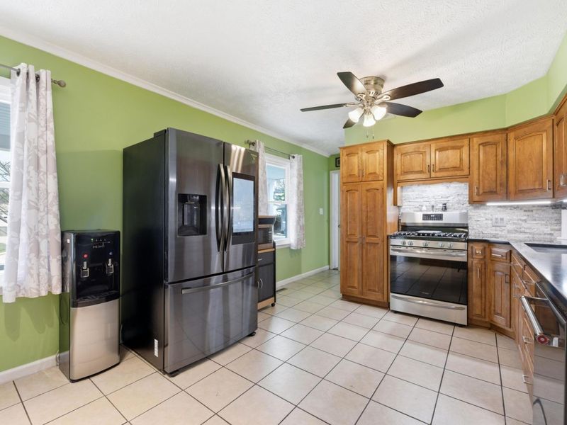 4842 Midlane Drive, Hilliard, OH 43026 Photo 7