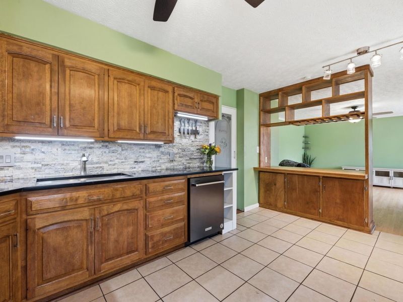 4842 Midlane Drive, Hilliard, OH 43026 Photo 9