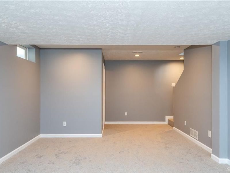 3601 Empire Drive, Beavercreek, OH 45431 Photo 11