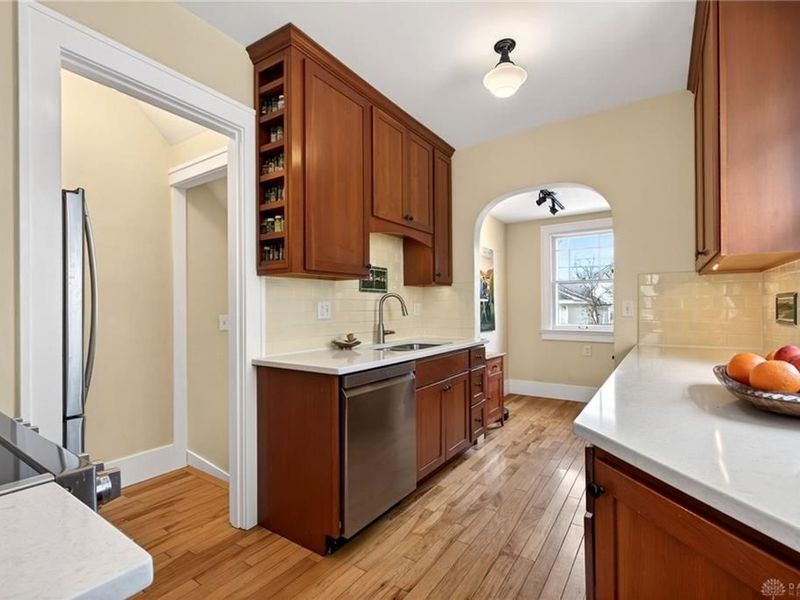 305 Orchard Drive, Oakwood, OH 45419 Photo 10