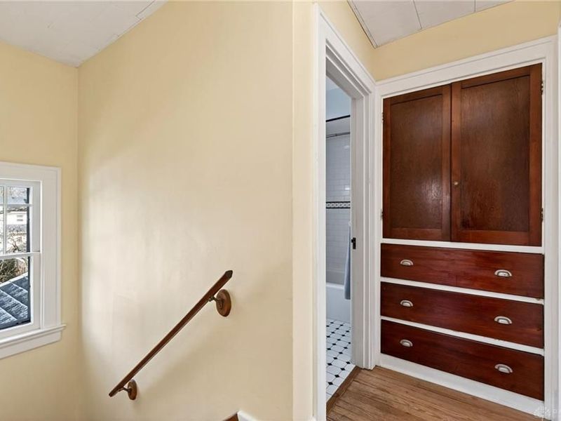 305 Orchard Drive, Oakwood, OH 45419 Photo 16