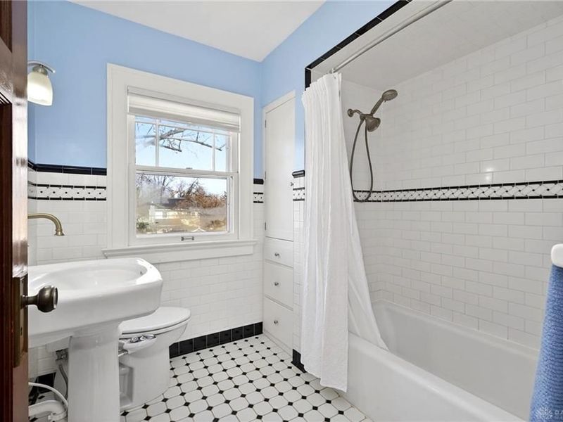 305 Orchard Drive, Oakwood, OH 45419 Photo 17