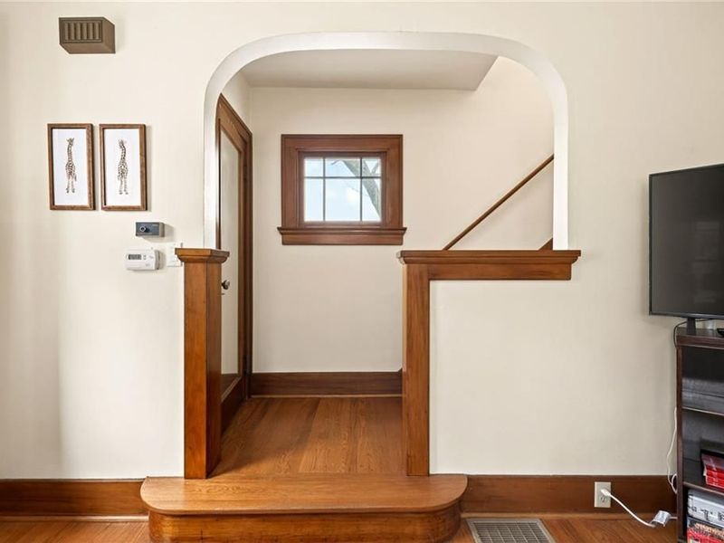 305 Orchard Drive, Oakwood, OH 45419 Photo 6