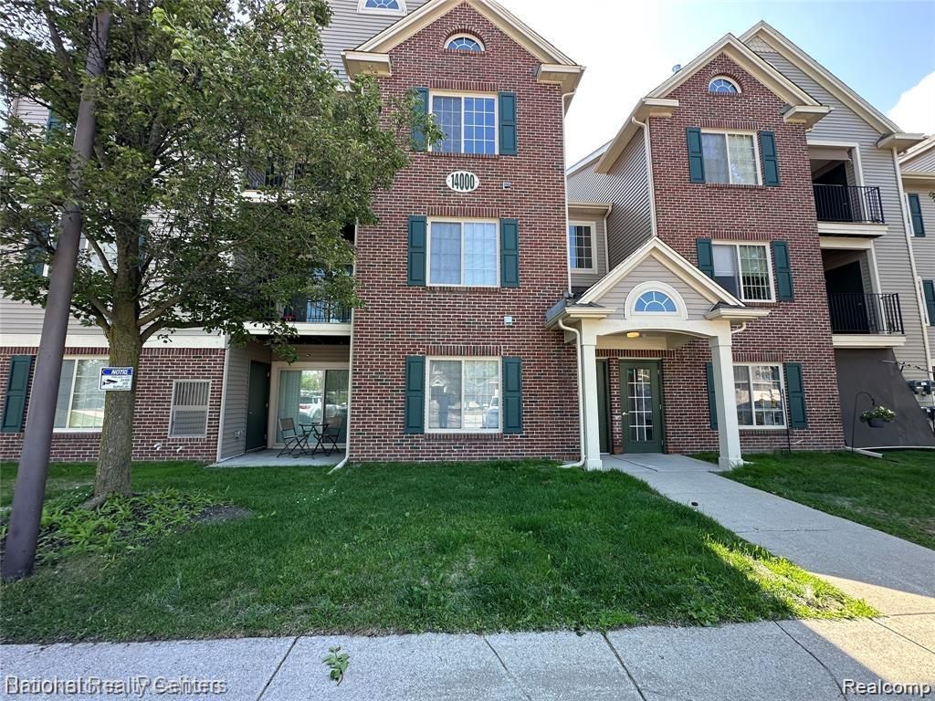 14301 Pinehurst Lane, Grand Blanc Township, MI 48439 Main Photo