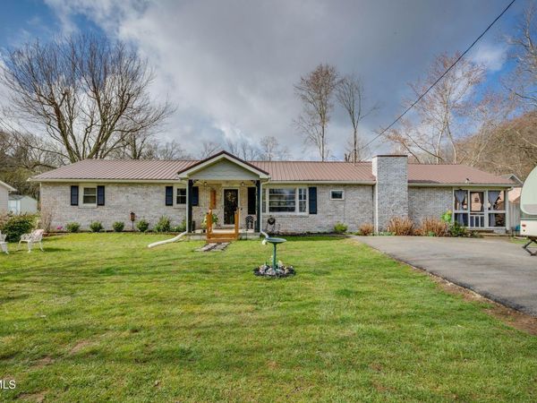 2104 Miller Lane, Johnson City, TN 37604