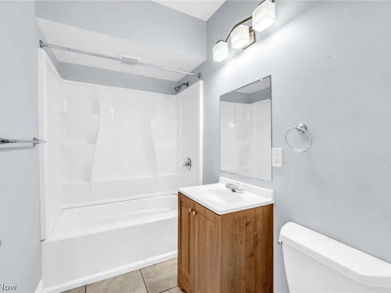 3726 Newark Avenue, Cleveland, OH 44109 Photo 26