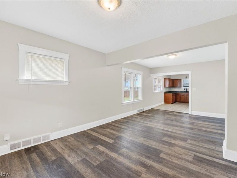 3726 Newark Avenue, Cleveland, OH 44109 Photo 4