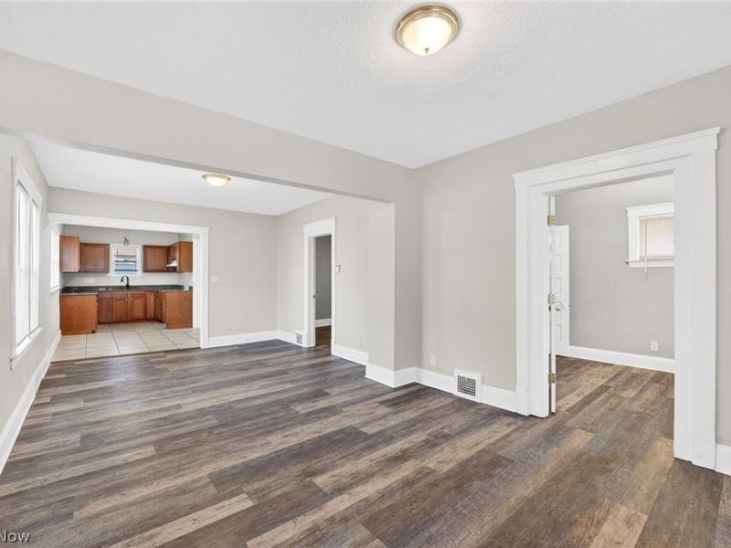 3726 Newark Avenue, Cleveland, OH 44109 Photo 5