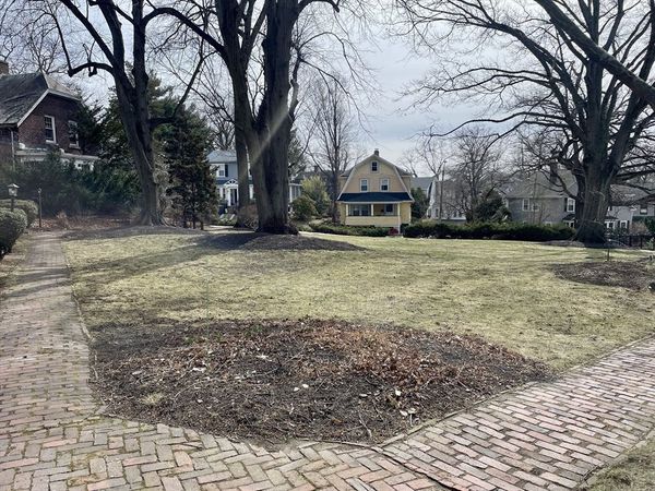 52 Southbourne Rd, Boston, MA 02130