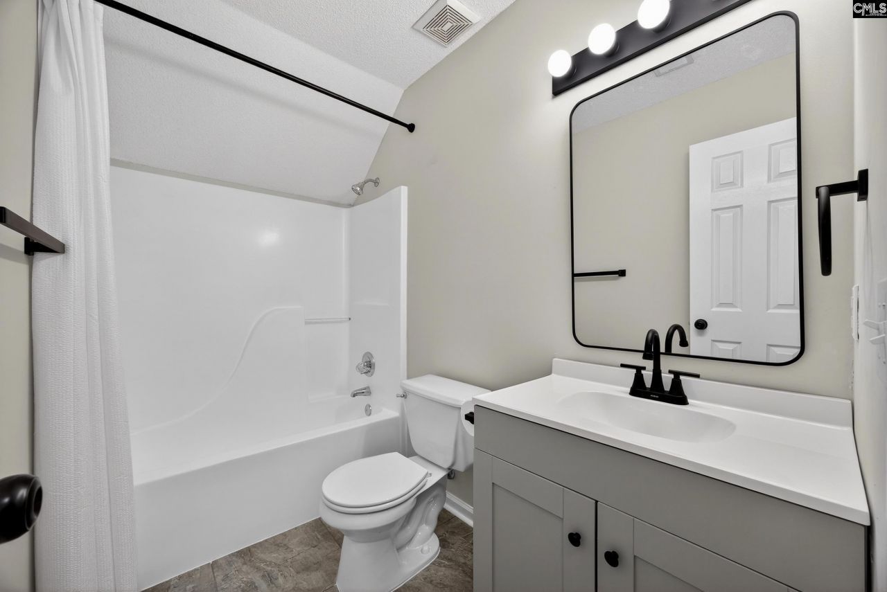 301 Squire Road Photo 21