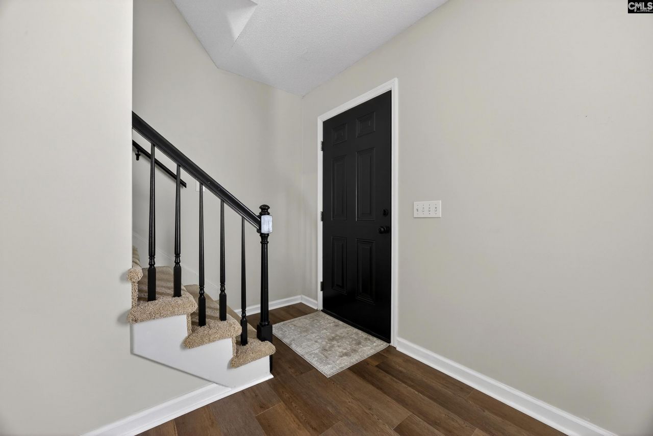 301 Squire Road Photo 4